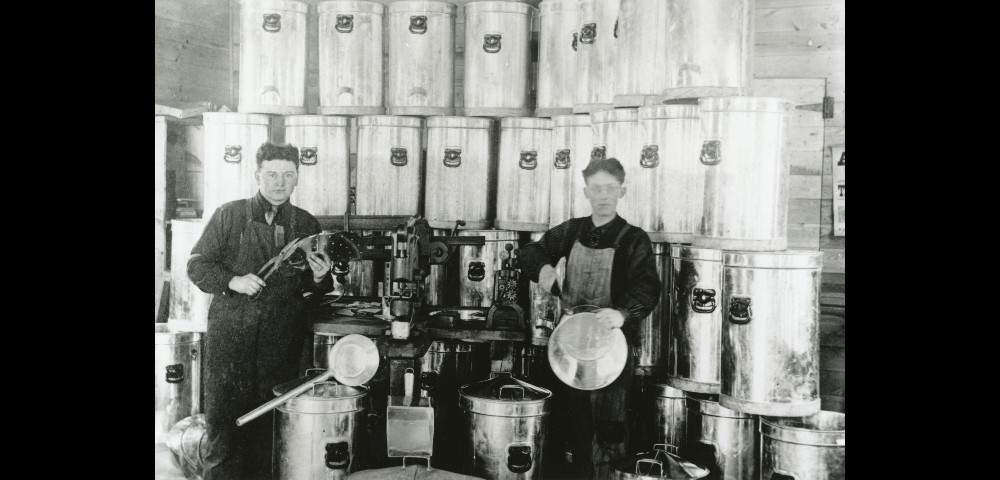 Millersville Tinsmith Shop - Milk Cans - Arno Usadel & Hugo Erbstoeszer